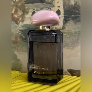 Zara Perfume ORIENTAL GOURMAND
3.40z - 100ml - 85% Full